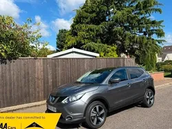 Grey Used 2016 Nissan Qashqai N-TEC SUV | £5,694 (Fair price)