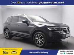 Blue Used 2020 VW Touareg R-line SUV | £30,750 (Fair price)
