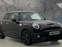 Black Used 2019 Mini Cooper S Hatch Hatchback | £17,790 (Fair price)