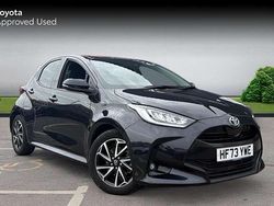 Black Used 2023 Toyota Yaris Hybrid Design Hatchback | £18,644 (Fair price)