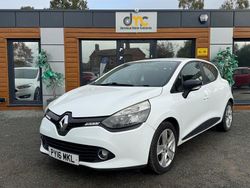 White Used 2016 Renault Clio IV Play Hatchback | £3,495 (Fair price)
