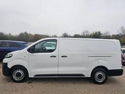 White Used 2020 Citroën Dispatch MPV | £10,000 (Fair price)