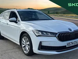 White Used 2024 Skoda Superb SE Technology Estate | £26,747 (Fair price)