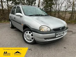 Silver Used 2000 Vauxhall Corsa Hatchback | £2,000 (Expensive)