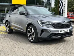 Shadow grey Used 2023 Renault Austral Iconic Esprit Alpine SUV | £25,995 (Fair price)