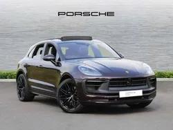 Copper ruby metallic Used 2024 Porsche Macan GTS SUV | £79,950 (Fair price)
