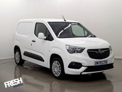 White Used 2021 Vauxhall Combo Sportive MPV | £8,490 (Good price)
