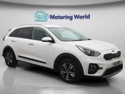 White Used 2021 Kia Niro 2 SUV | £13,100 (Fair price)