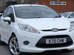 White Used 2010 Ford Fiesta Zetec Hatchback | £2,395 (Fair price)