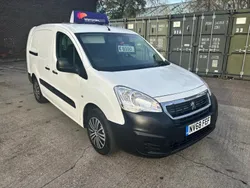 White Used 2018 Peugeot Partner S MPV | £6,995 (Fair price)