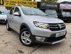 Silver Used 2015 Dacia Sandero Lauréate Hatchback | £5,995 (Fair price)