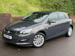 Grey Used 2015 Vauxhall Astra Excite Hatchback | £3,495 (Good price)