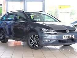 Grey Used 2019 VW Golf VII Match Estate | £14,530 (Fair price)