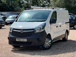 White Used 2017 Vauxhall Vivaro S Van | £7,444 (Super price)