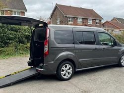 Grey Used 2017 Ford Grand Tourneo Connect Titanium MPV | £10,495 (Good price)