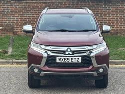 Red Used 2019 Mitsubishi Shogun SUV | £22,749 (Fair price)