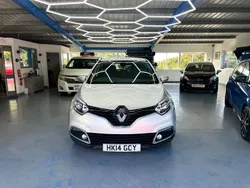 Silver Used 2014 Renault Captur Expression+ SUV | £5,995 (Fair price)