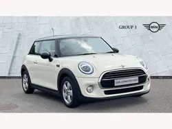 White Used 2018 Mini Cooper Hatch Hatchback | £12,875 (Fair price)