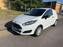 White Used 2013 Ford Fiesta Hatchback | £1,990 (Fair price)