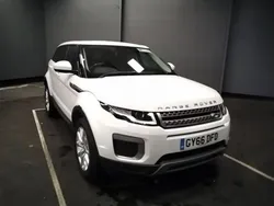 White Used 2016 Land Rover Range Rover evoque SE SUV | £12,999 (Fair price)