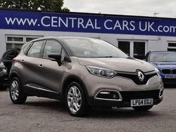 Beige and black Used 2014 Renault Captur Dynamique SUV | £3,695 (Fair price)