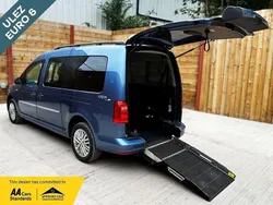 Blue Used 2018 VW Caddy Maxi Life Life MPV | £16,945 (Fair price)