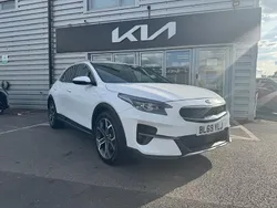 Fusion white Used 2020 Kia XCeed 3 SUV | £12,995 (Fair price)