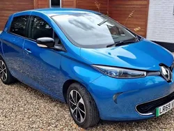 Blue Used 2019 Renault Zoe Dynamique Hatchback | £6,989 (Fair price)