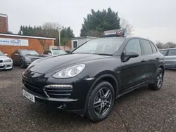 Black Used 2014 Porsche Cayenne Platinum Edition SUV | £10,995 (Super price)
