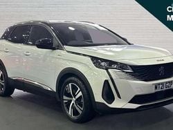 White Used 2021 Peugeot 3008 Premium SUV | £17,438 (Fair price)