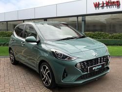 Green Used 2022 Hyundai i10 Premium Hatchback | £12,835 (A bit pricey)