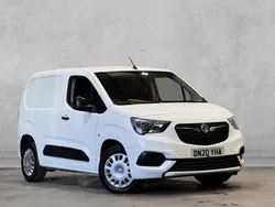 White Used 2020 Vauxhall Combo Sportive MPV | £5,750 (Super price)