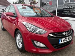Red Used 2013 Hyundai i30 Active Hatchback | £5,295 (A bit pricey)