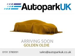 Red Used 2013 Ford Fiesta Style Hatchback | £2,995 (Good price)