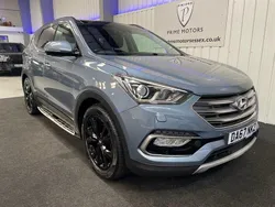 Blue Used 2017 Hyundai Santa Fe SUV | £11,749 (Super price)