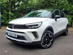 White Used 2022 Vauxhall Crossland Edition SUV | £12,266 (Fair price)