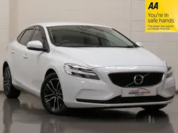White Used 2017 Volvo V40 Momentum Estate | £8,995 (Fair price)