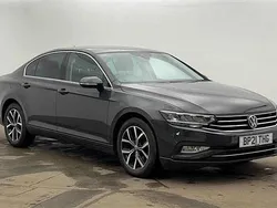 Grey Used 2021 VW Passat SEL Sedan | £16,790 (Fair price)