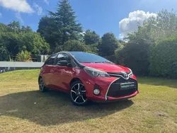 Red/black Used 2016 Toyota Yaris Design Hatchback | £6,995 (Fair price)