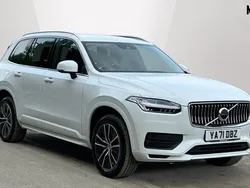 Solid ice white Used 2022 Volvo XC90 Momentum SUV | £36,881 (Fair price)