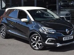 Black/cream Used 2019 Renault Captur GT-Line SUV | £9,590 (Fair price)