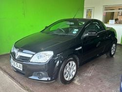 Black Used 2005 Vauxhall Tigra Cabriolet | £2,350