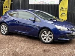 Blue Used 2014 Vauxhall Astra GTC Sport Coupe | £2,250 (Fair price)