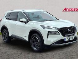 Champagne silver with black me New 2025 Nissan X-Trail N-Connecta SUV | £30,475