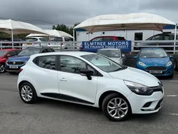 White Used 2017 Renault Clio IV Play Hatchback | £6,999 (Fair price)