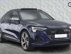 Blue Used 2022 Audi e-tron Sportback Advanced SUV | £36,450