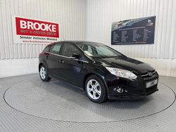 Black Used 2014 Ford Focus Zetec Hatchback | £4,490 (Fair price)