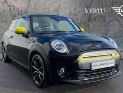 Used 2020 Mini Cooper Level 3 Hatchback | £14,160 (Expensive)