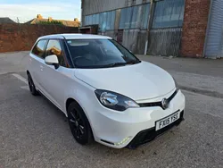 White Used 2015 MG MG3 Hatchback | £2,795 (Good price)