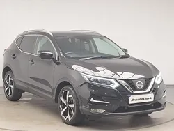 Black Used 2018 Nissan Qashqai Tekna SUV | £11,998 (Fair price)
